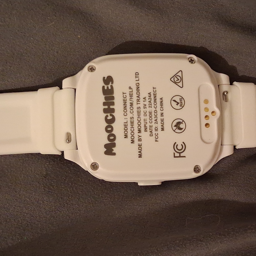 A Watch - Picture 4 of 8